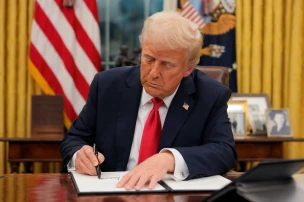 Trump Extends Iran Ceasefire Indefinitely
