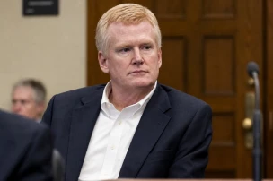 South Carolina Supreme Court Overturns Murdaugh Convictions