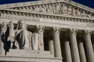 Federal Judges Reject Trump ICE Detention Policy 10,000 Times