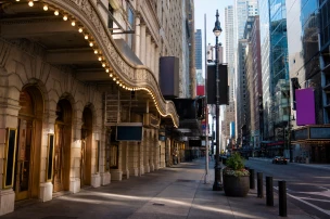 Broadway Theatres Brace for Summer Vacancies and New Bookings