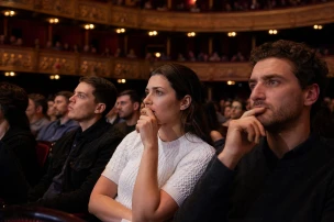 Audience Video Review of GIANT Sparks Broadway Debate