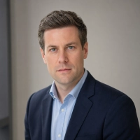Simon Everett