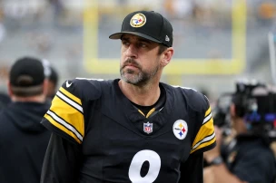 Aaron Rodgers' Steelers Return Fuels 2026 Offense Doubts