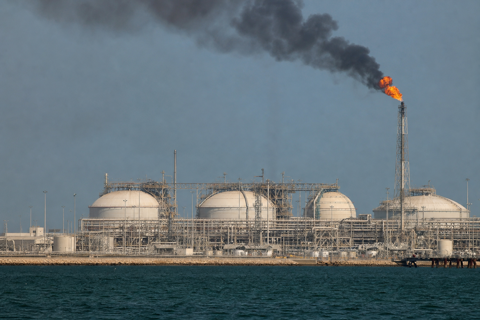 AI Generated - Iran War Cripples Qatar's Gas Export Economy