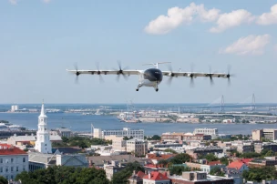 Electra EL2 Completes First Urban Ultra-Short Flight in Charleston