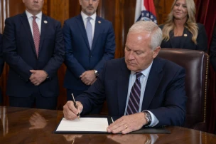 Missouri Governor Signs Drone Mitigation Bill